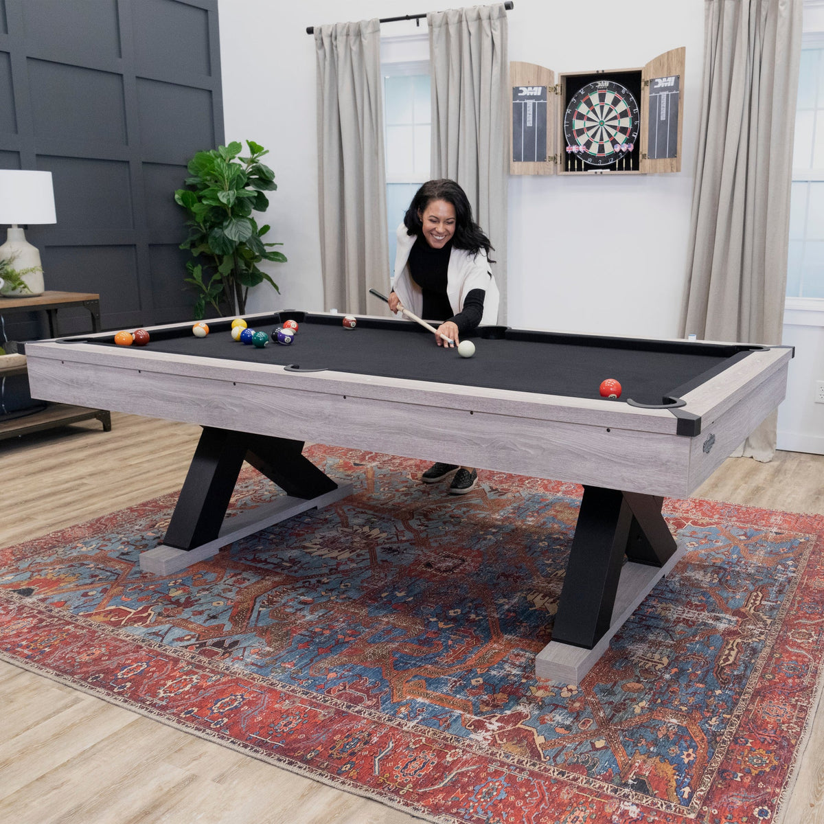 The Titan X  Deluxe Modern  7ft Pool Table With All  Accessories Black